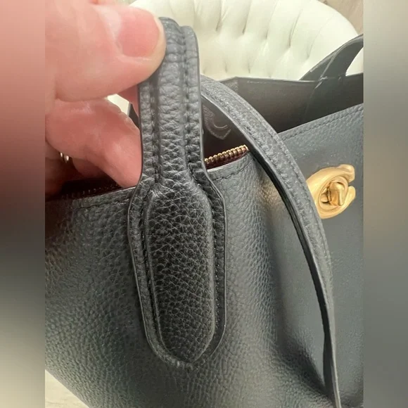 Coach Willow Tote - Picture 10 of 16